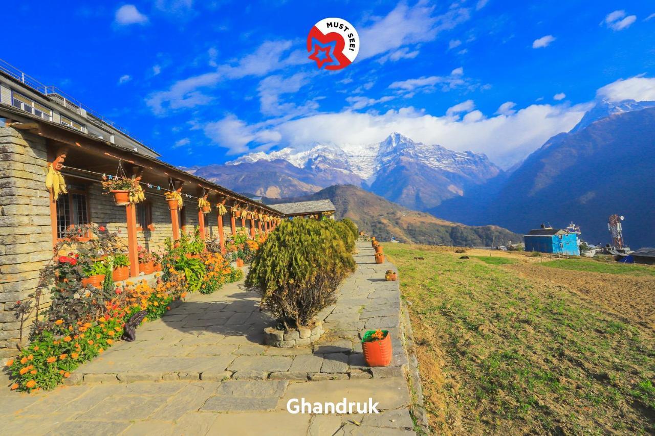 Hotel Rudrakshya Похара Екстериор снимка